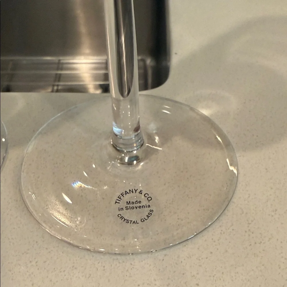 BNIB Tiffany & Co. diamond point Champagne Flutes - Picture 3 of 4